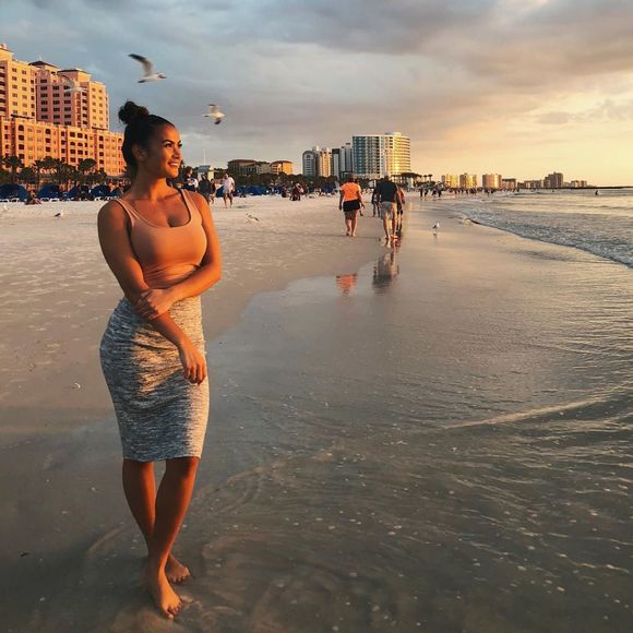 Meet your Posher, Michelle - Picture 1 of 1